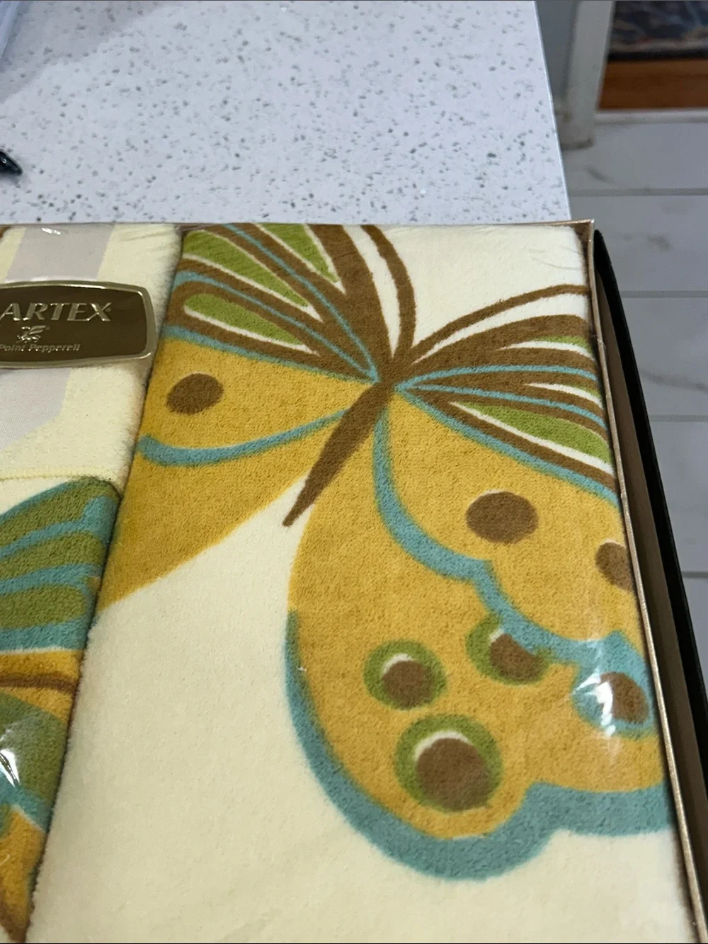 NEW Vintage 70s Martex Hanae Mori Butterfly Towel Set - 6 Pieces - NEVER OPENED